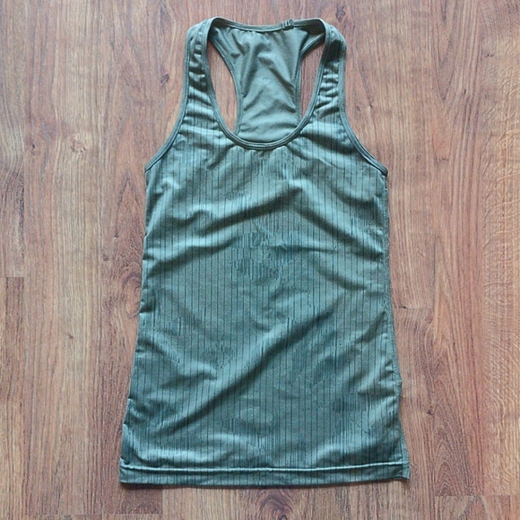 Lululemon - racerback tank - Picture 1 of 4
